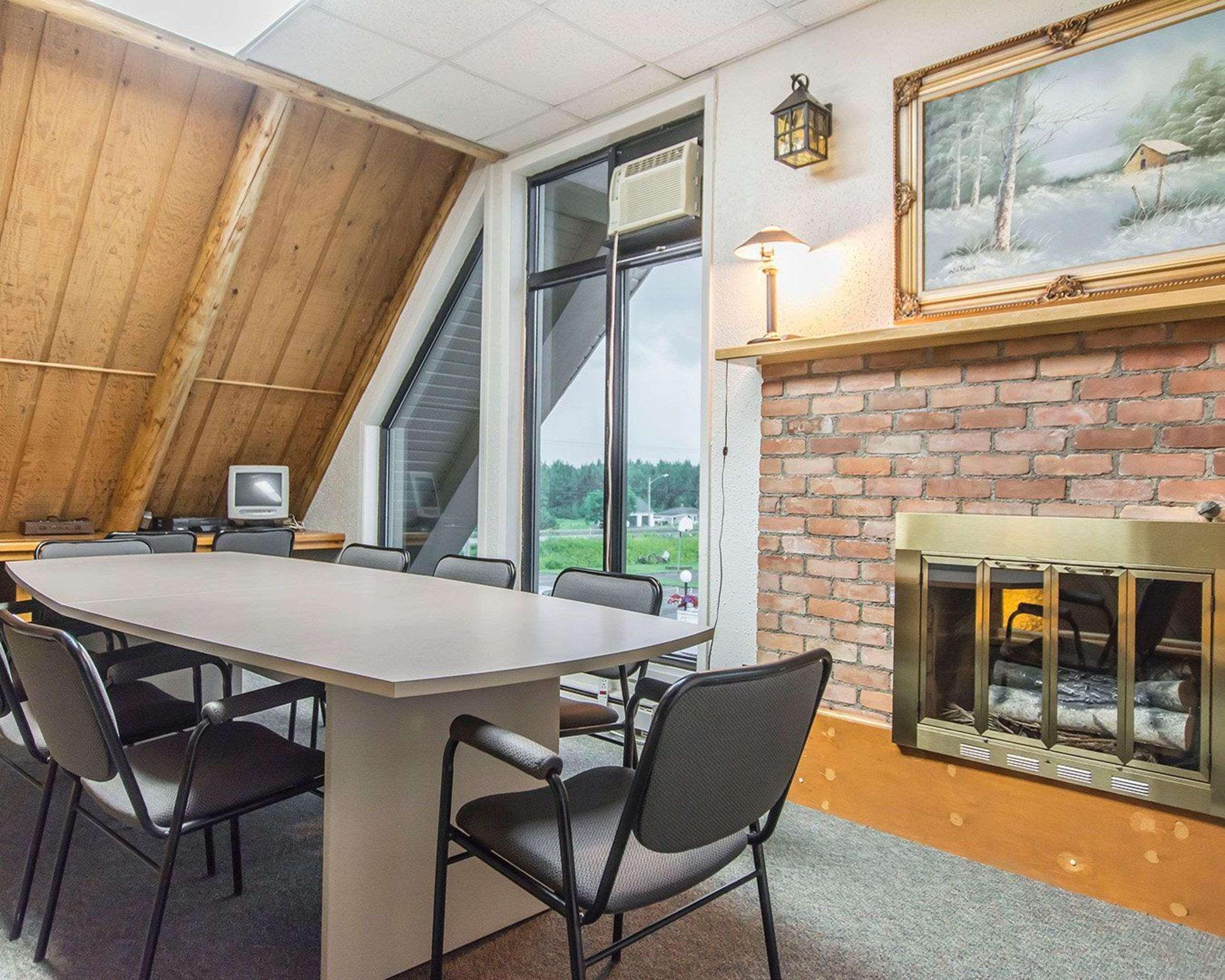 Rodeway Inn Grand Falls Esterno foto